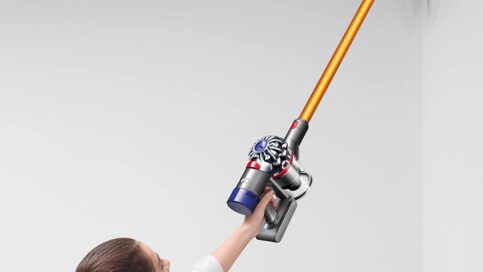 Dyson V8 Stick Vacuum Cleaner